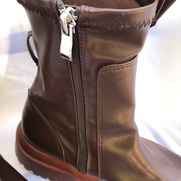 Public Desire Bergen Burgundy Pu Zip Up Rounded Chunky Soled Ankle Boots Size 8 - Picture 3 of 13